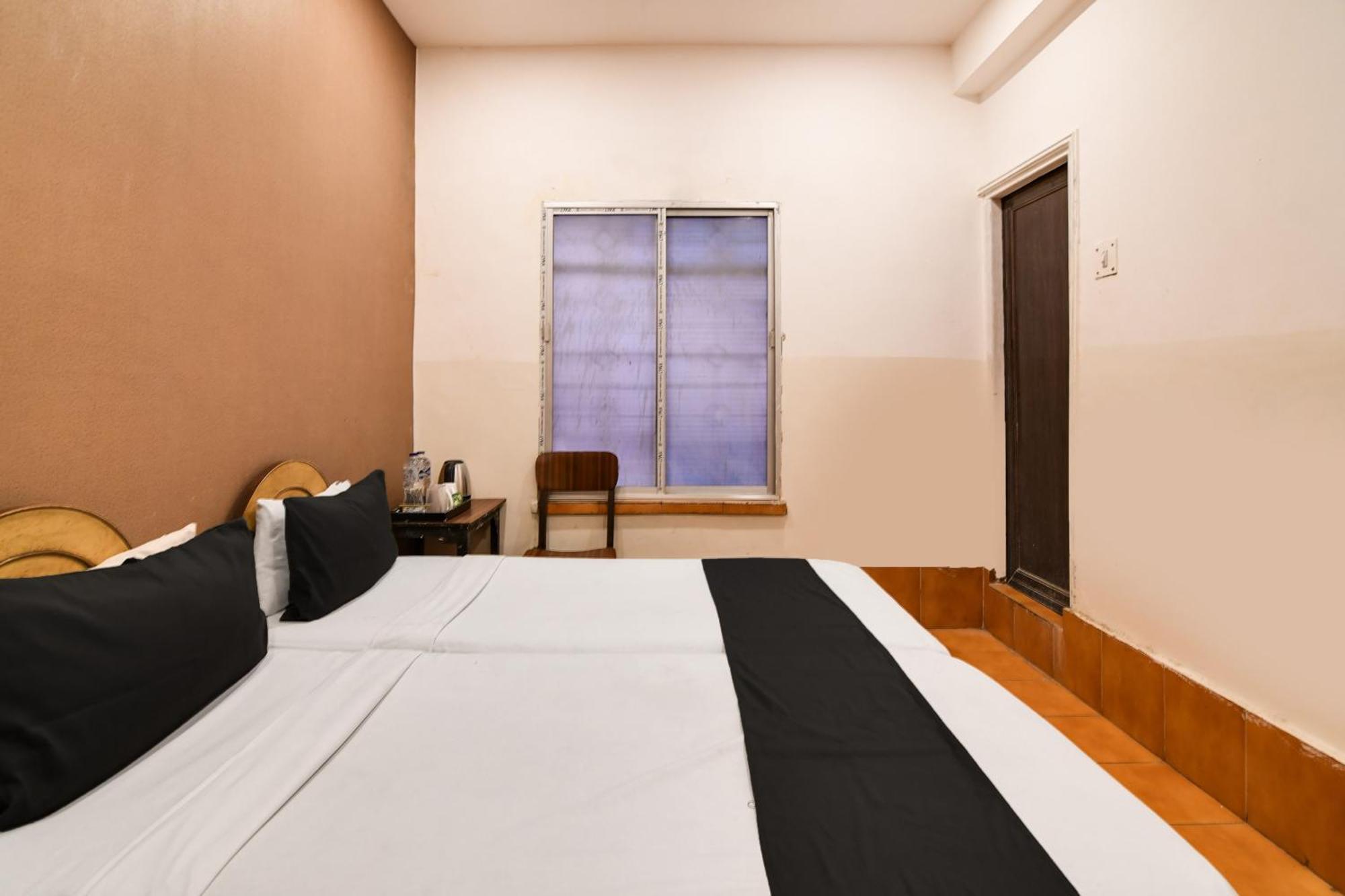 Hotel O Dinar Calcutta Exterior foto